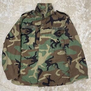 Military Jacket Medium Coat‎ Cold Weather Field Woodland Hood Army Vintage Patch